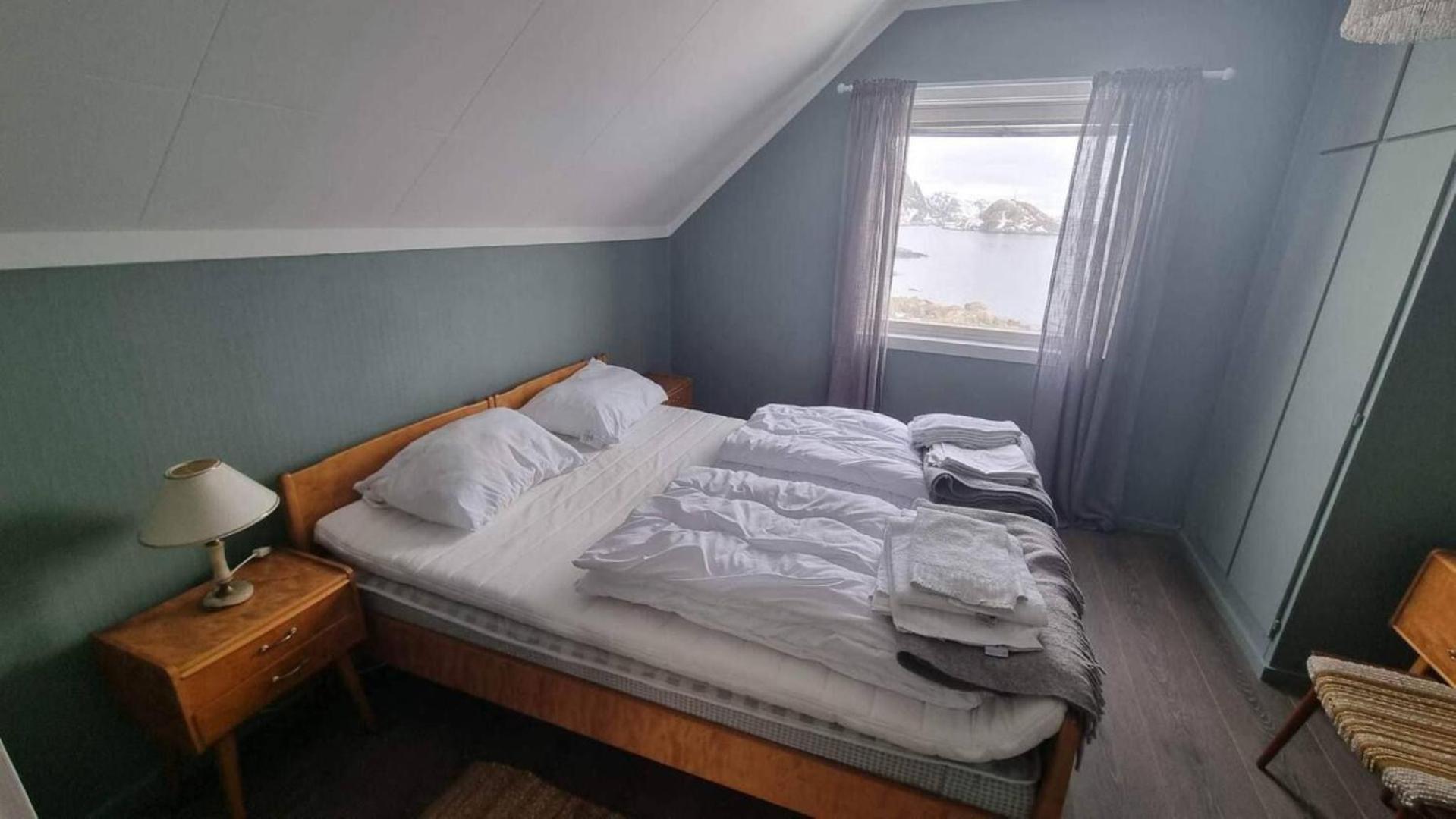 House By The Sea Reine, Lofoten Ngoại thất bức ảnh
