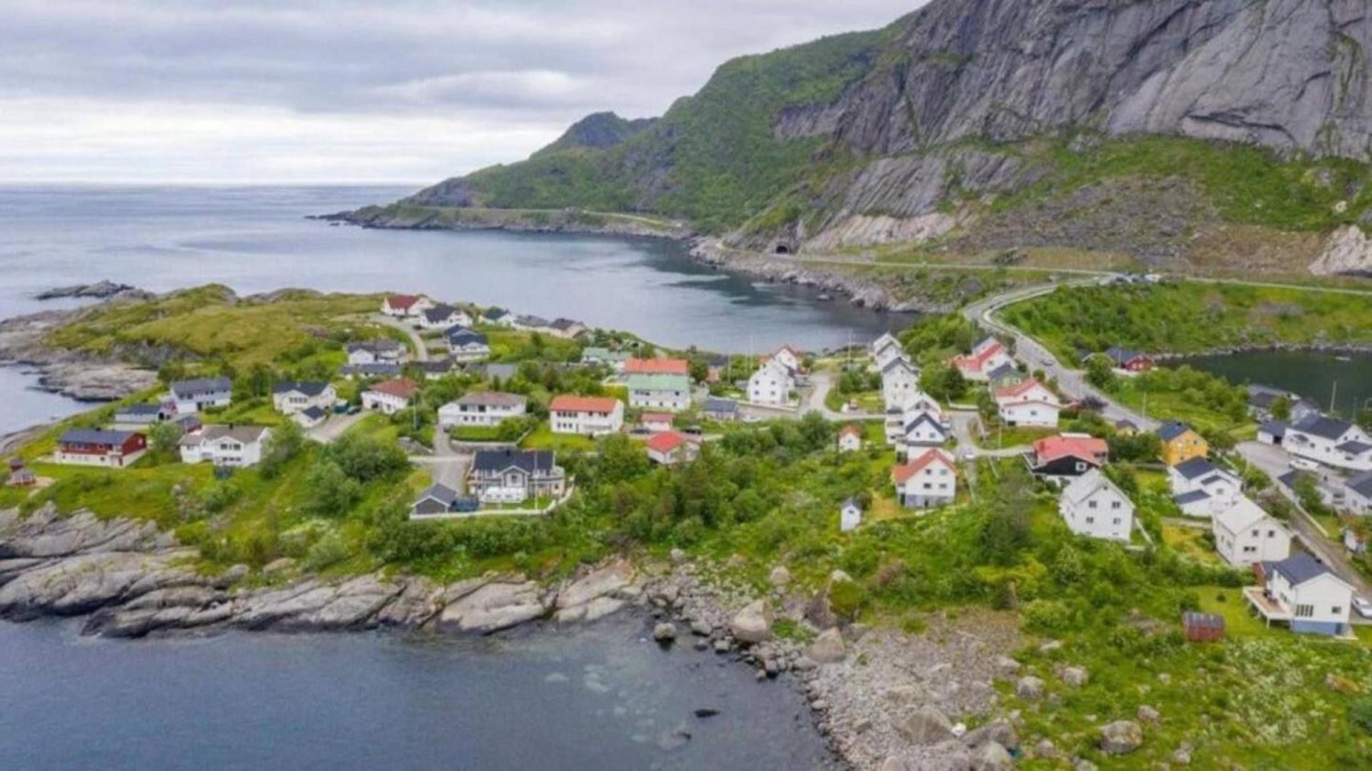 House By The Sea Reine, Lofoten Ngoại thất bức ảnh